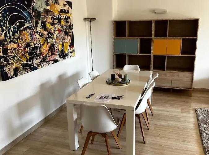 Apartamento Top-of-range Of 90m2 & 20m2 Of Sunny Terrace, 2min From Sea *